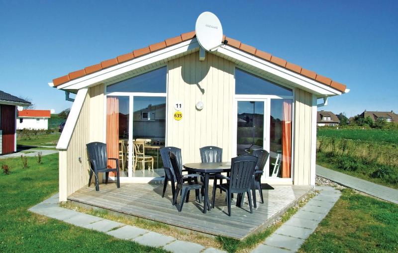 Two-Bedroom Holiday Home image 1