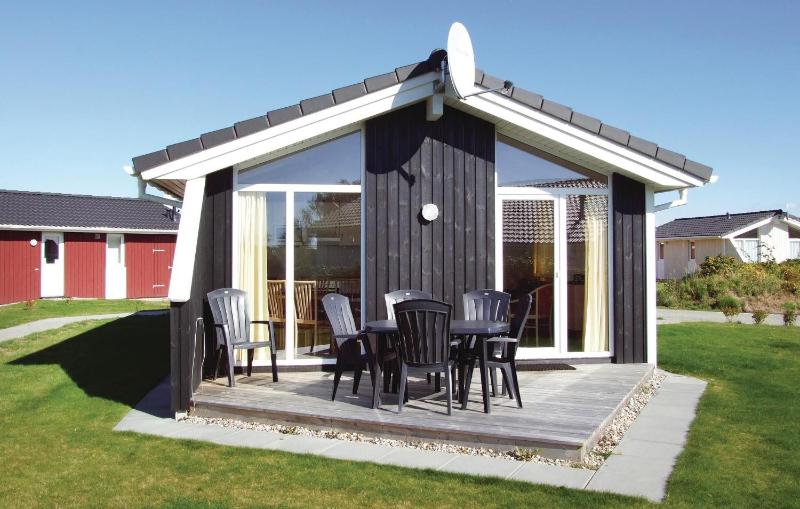 Two-Bedroom Holiday Home image 1