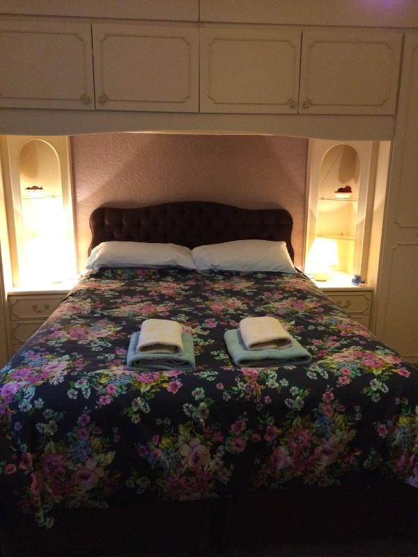 Double or Twin Room with Bathroom image 1