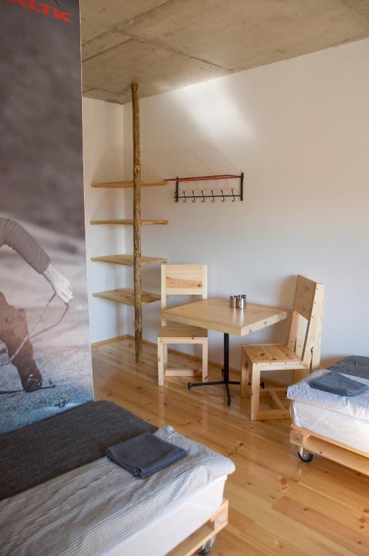 Triple Room with Bathroom image 2