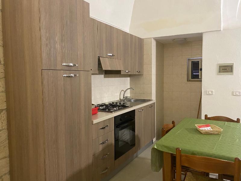 One-Bedroom House image 1