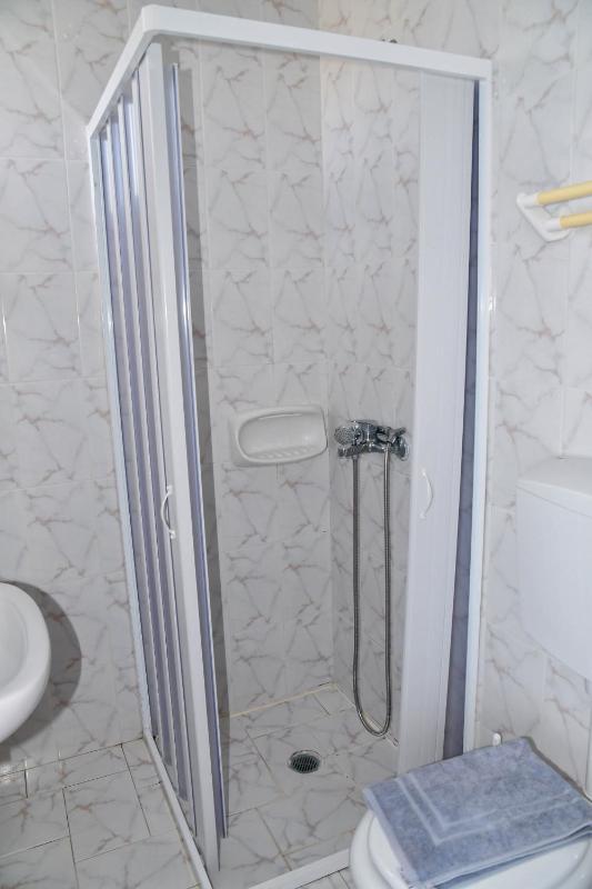 Twin Room with Side Sea View image 2
