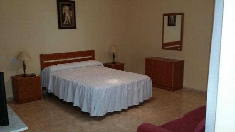 Double or Twin Room image 2