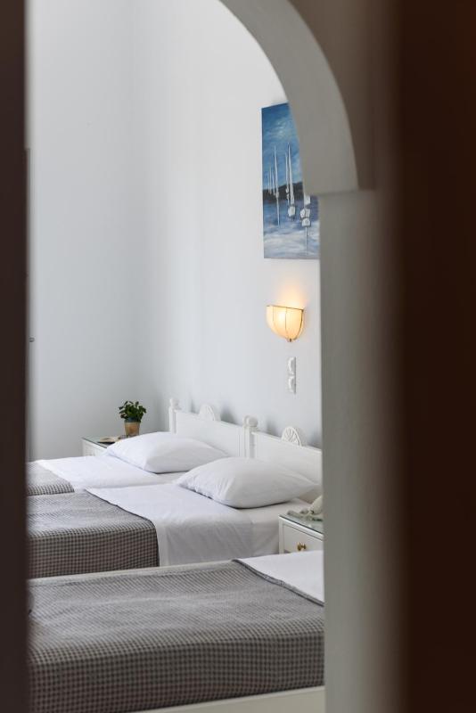 Triple Room image 2