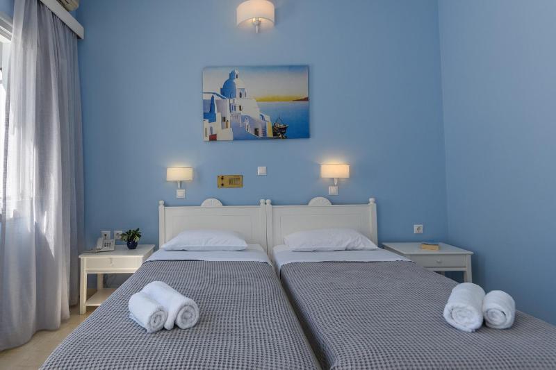 Single Room image 4