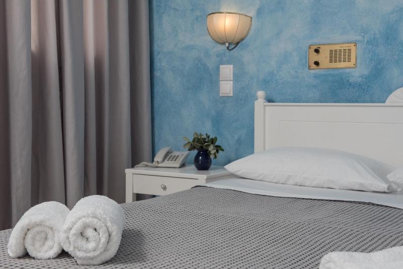 Standard Double Room image 1