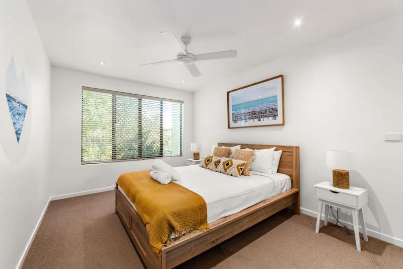 Sun Surf and Sand at Sunshine Beach - image 11