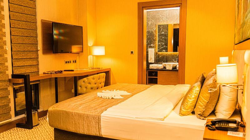 Superior Room with Sea View image 3
