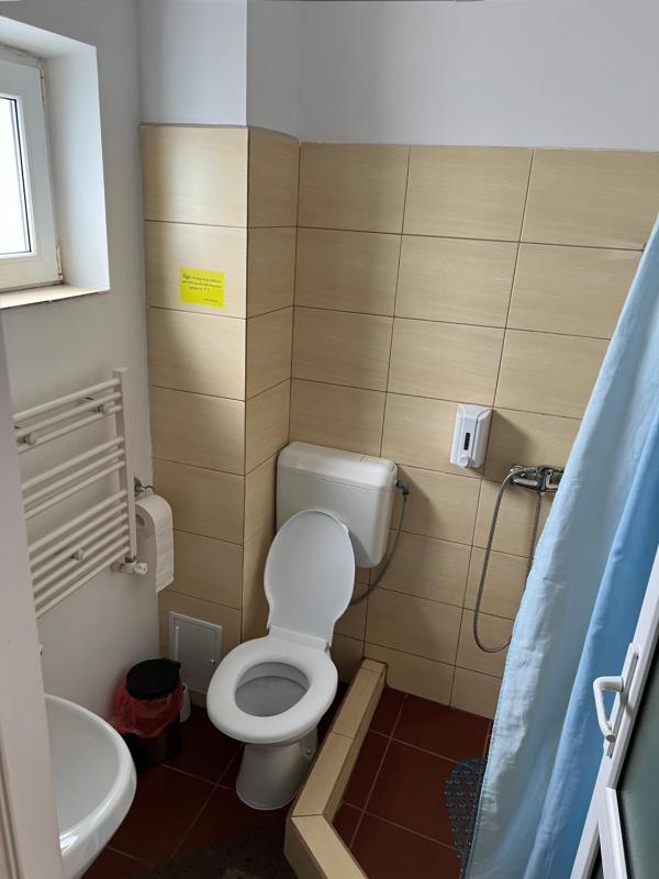 Double or Twin Room image 4