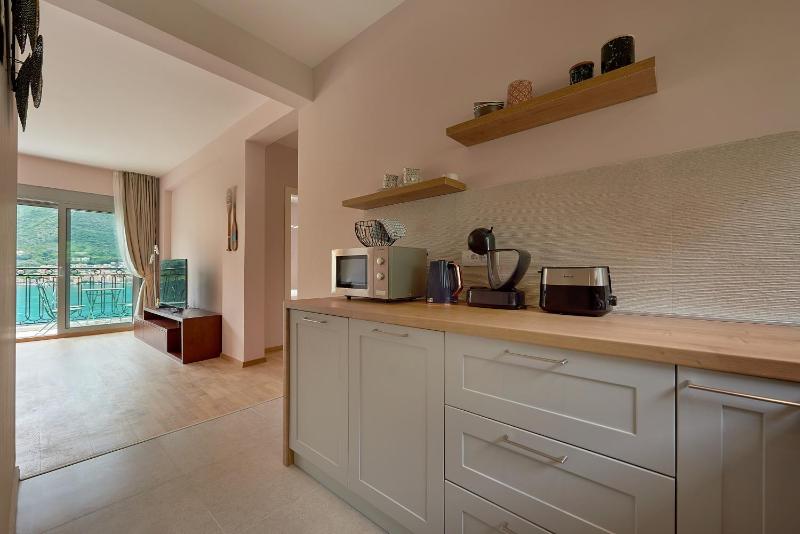 2MONTENEGRO LIMETA APARTMENTS with pool - image 10