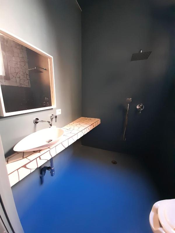 Quadruple Room with Private External Bathroom image 2