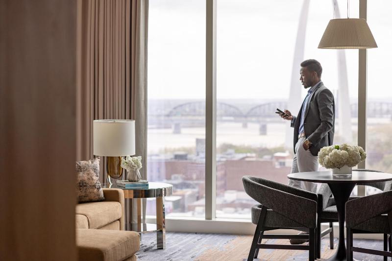 Four Seasons Hotel St Louis - image 4