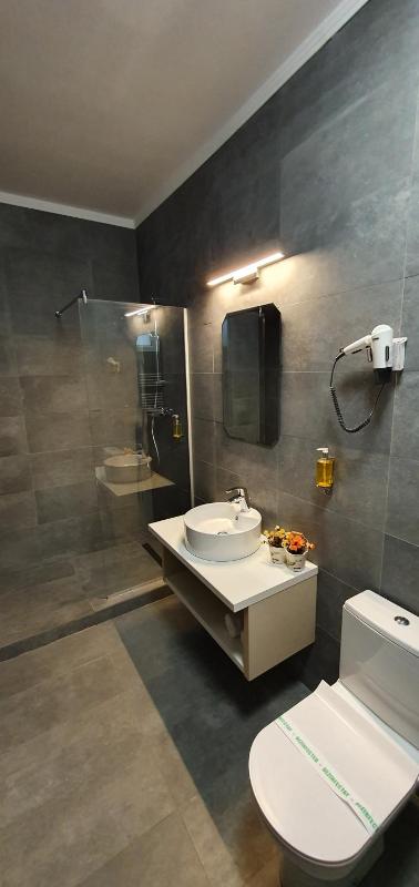 Budget Double Room image 3
