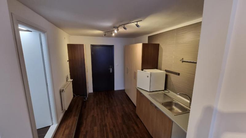 Apartment image 3