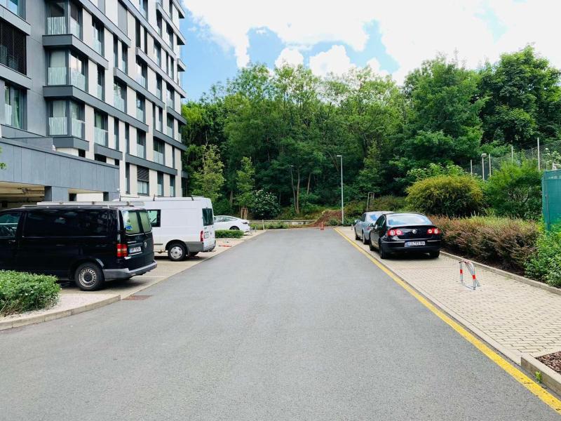 Studio Apartment image 1