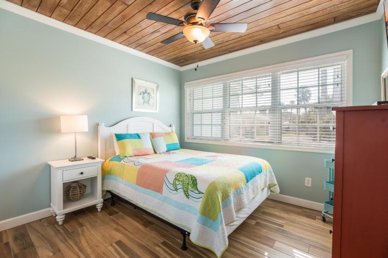 Happy Place - 210 - 55th - image 16