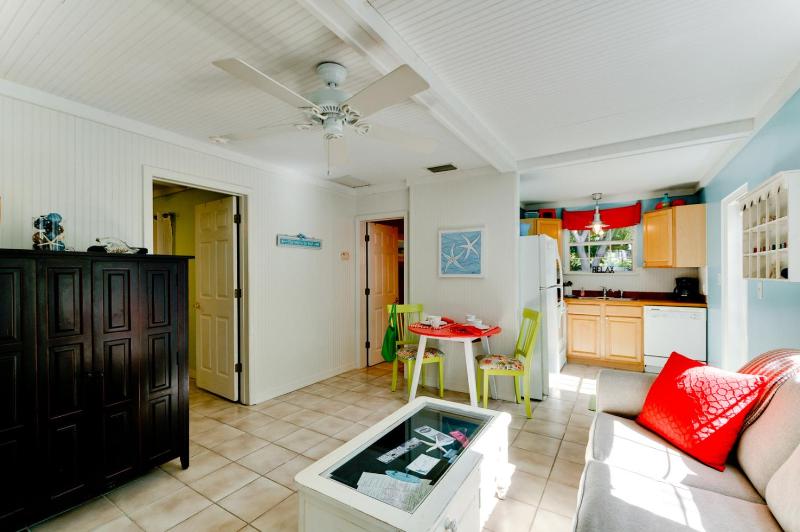 Cabin 2 Spinnakers Cottages: Dog Friendly - 250 Steps to Beach Home - image 31