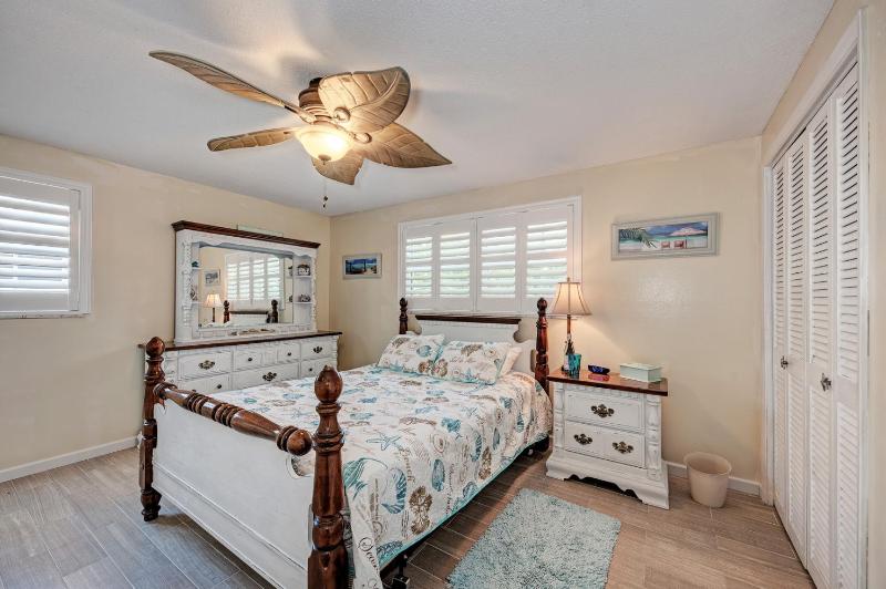 Island Getaway - 205 - 56th - image 28
