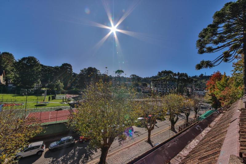 Le Suisse Elegance Hotel - image 29