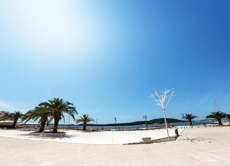 Traditional Family Home In The Heart Of Dalmatia - image 21