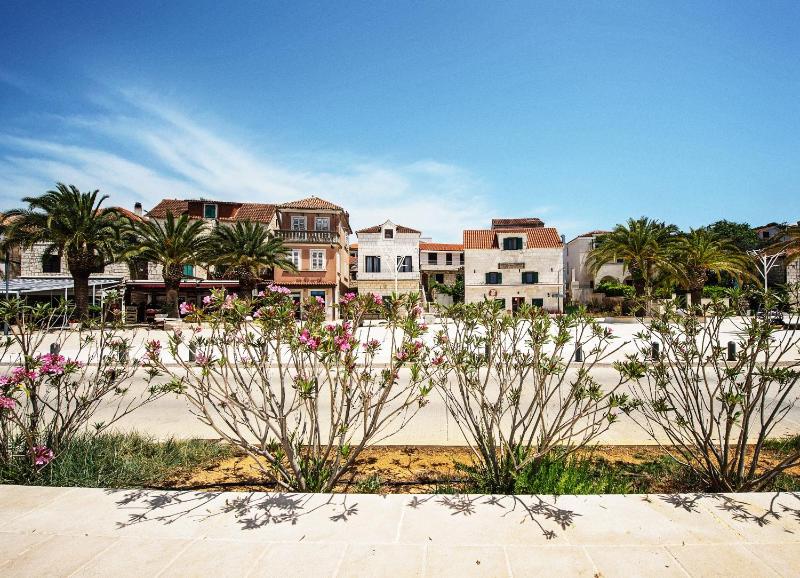 Traditional Family Home In The Heart Of Dalmatia - image 15