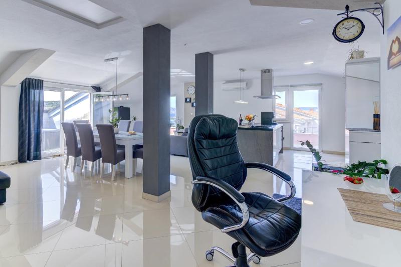 Apartment Ćosić Green - image 24