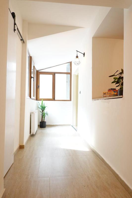The Industrique Home - 3 Bedroom Apartment - image 26