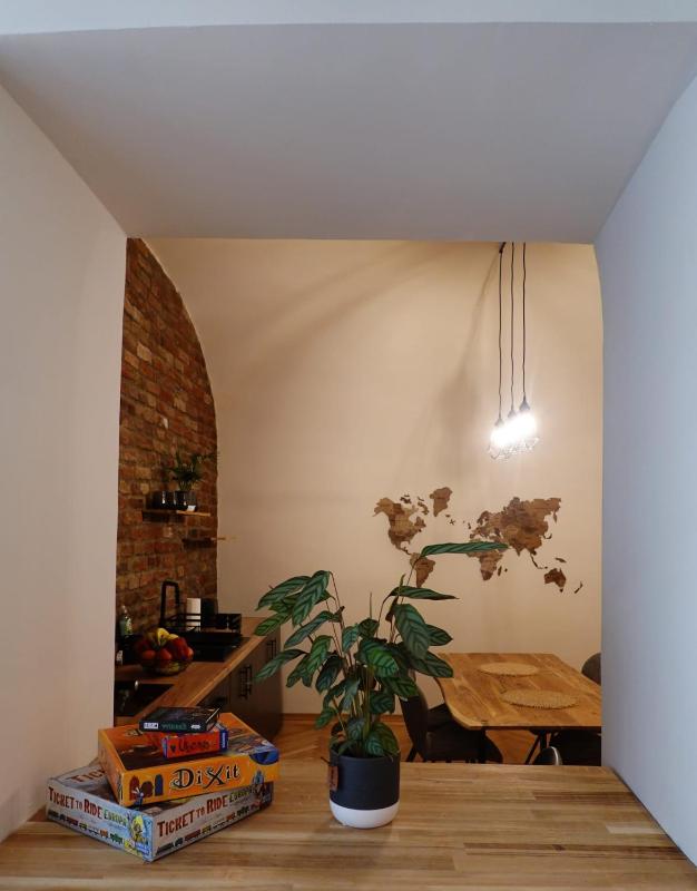 The Industrique Home - 3 Bedroom Apartment - image 21