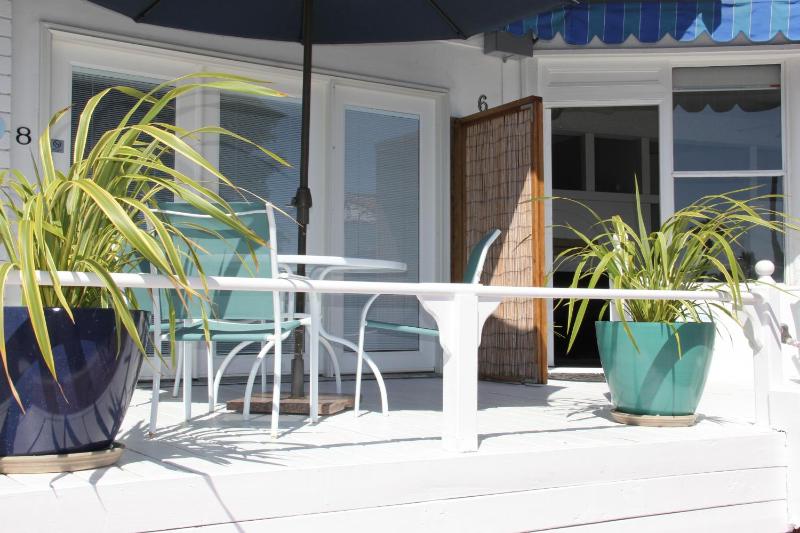 Ocean Front Studio image 2