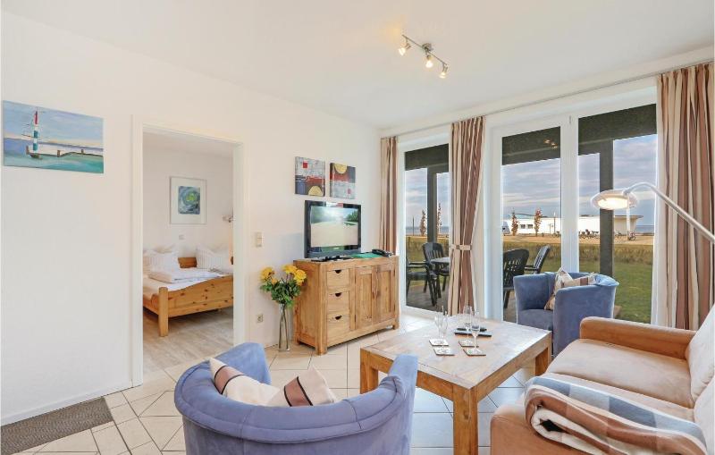2 Bedroom Gorgeous Apartment In Rechlin - image 13