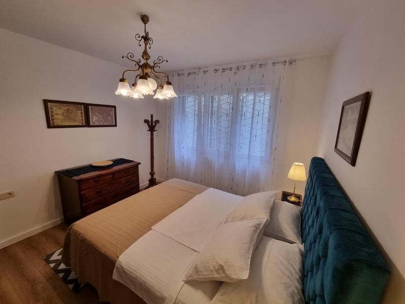 Golden Fields Apartment near the Old Town - image 7
