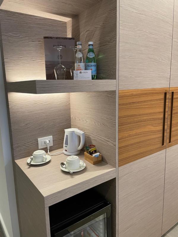 Double or Twin Room with Sea View image 4