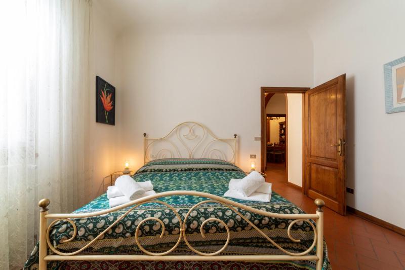 110 sqm apartment 6 sleeps in Santa Croce - image 11
