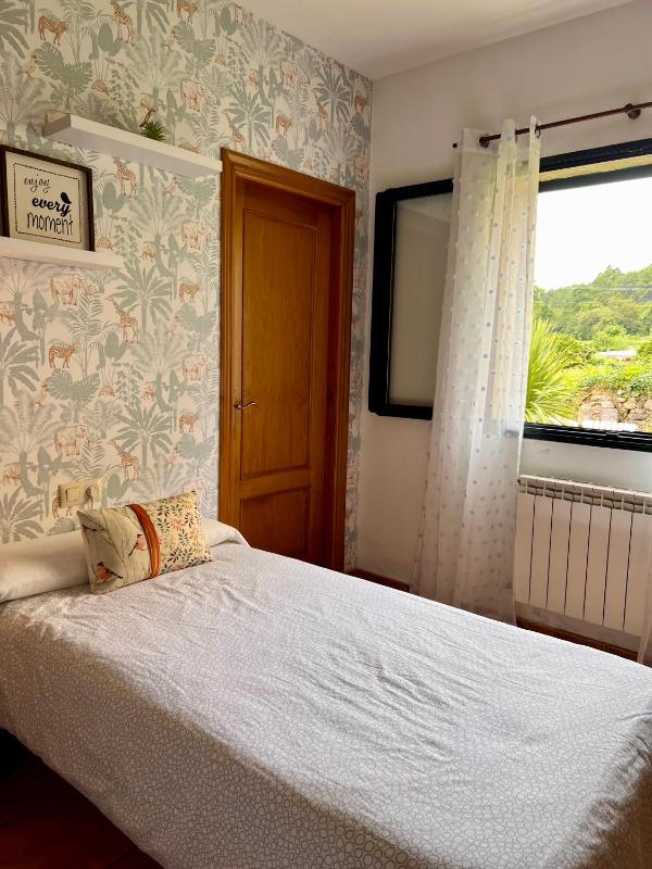 Twin Room image 1
