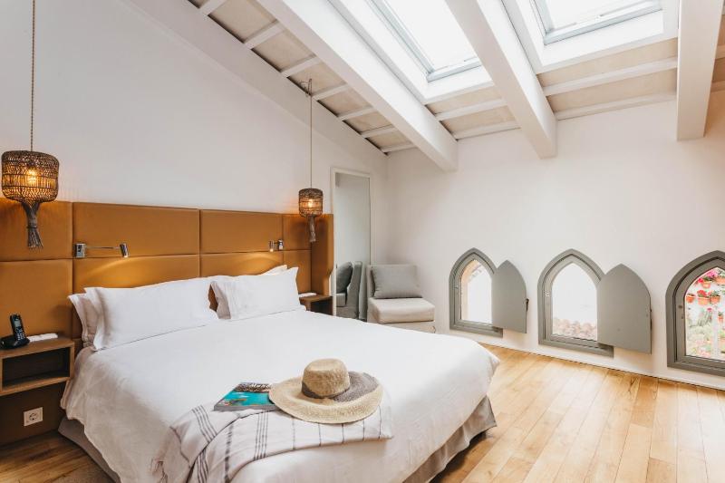 Superior Room with Spa access image 1