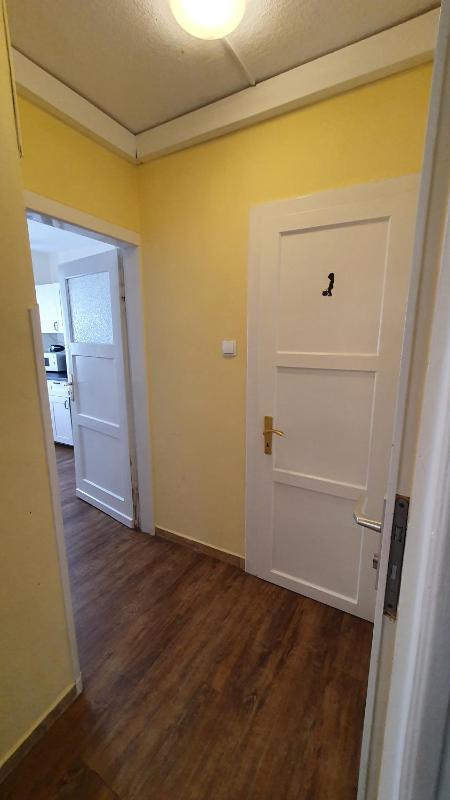 Apartment image 3