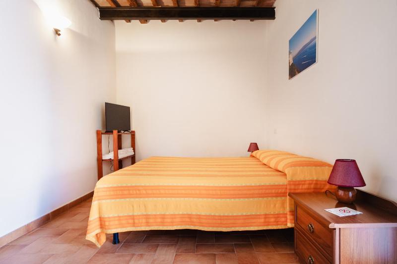 Double or Twin Room image 3