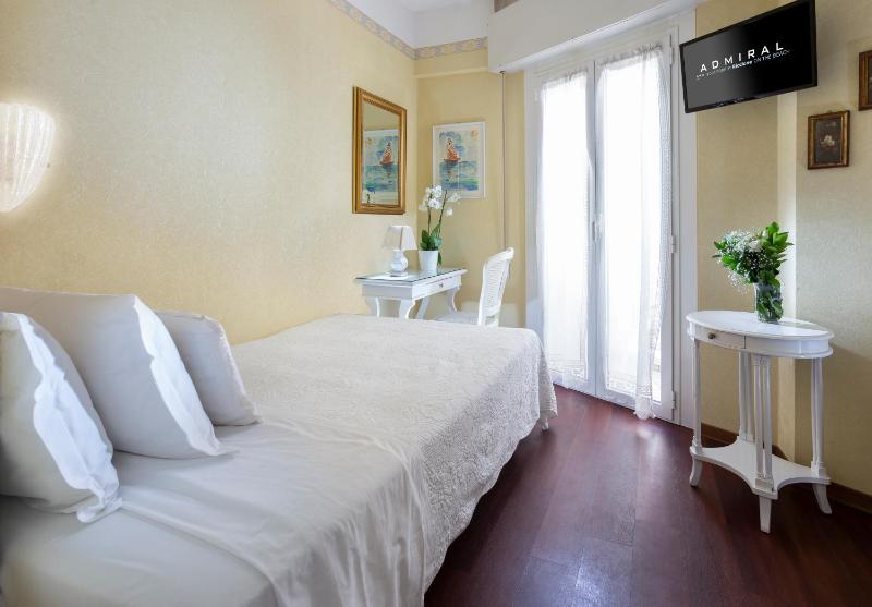 Single Room with Balcony image 1