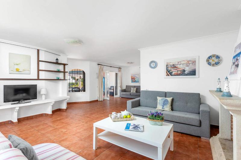 Villa Mercedes by Villa Plus - image 31