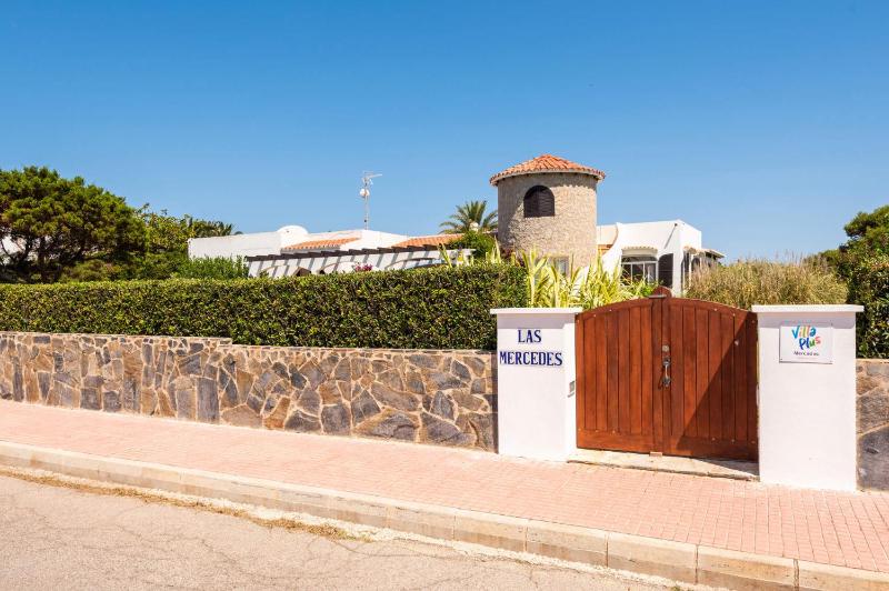Villa Mercedes by Villa Plus - image 21