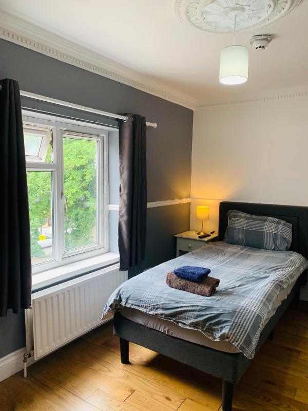 Circle Guest House Bed Only - image 35