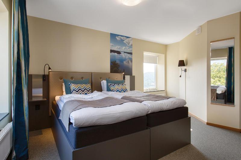 Single Room image 3