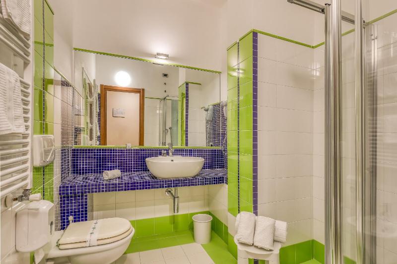 Hotel PentHouse - image 17