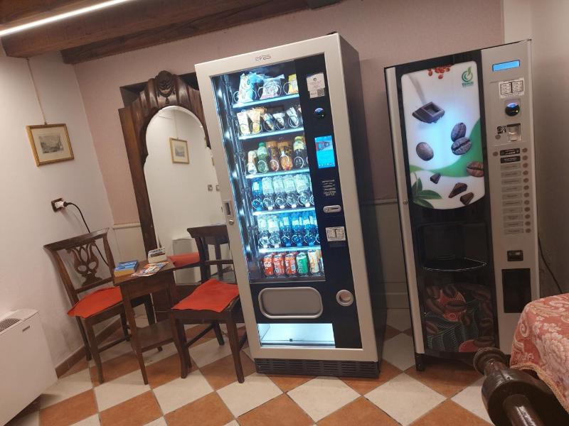 Standard Double or Twin Room image 2