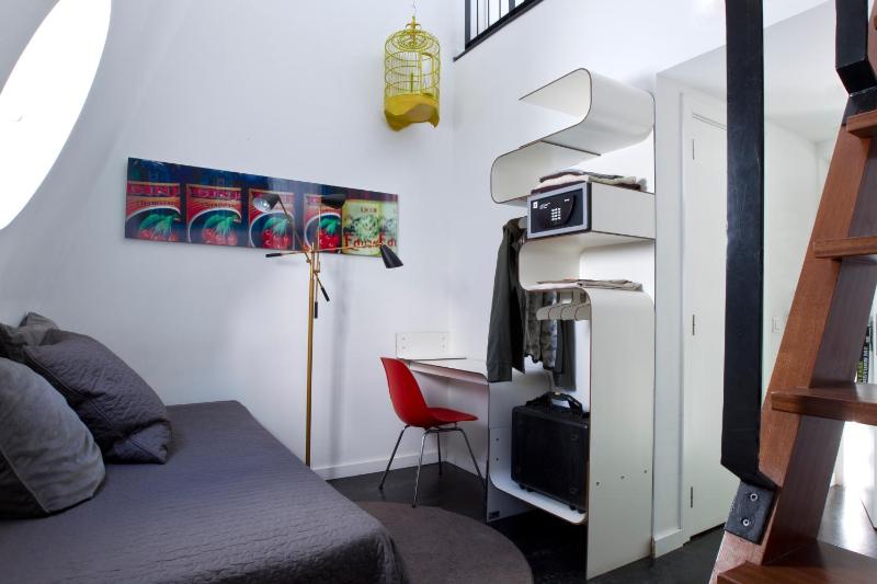 Duplex Triple Room image 1