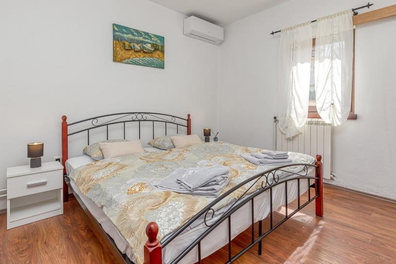 Villa Agatta with Private Pool - image 21