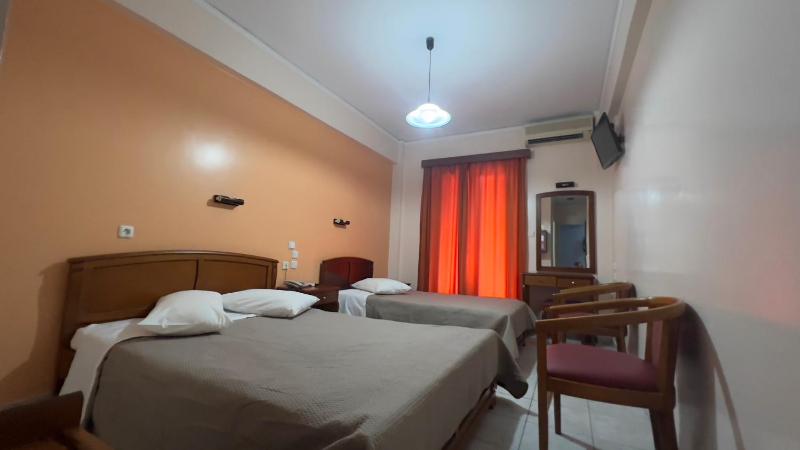 Hotel Cosmos - image 3