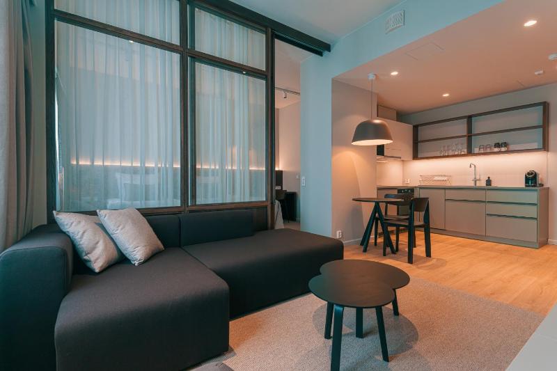 Apartment with twin beds (The apartments are within walking distance of the Seurahuone) image 4