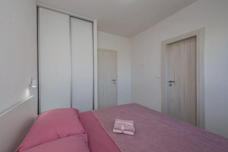 Beach apartment Anđela A2 - image 45