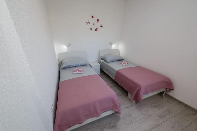 Beach apartment Anđela A2 - image 26